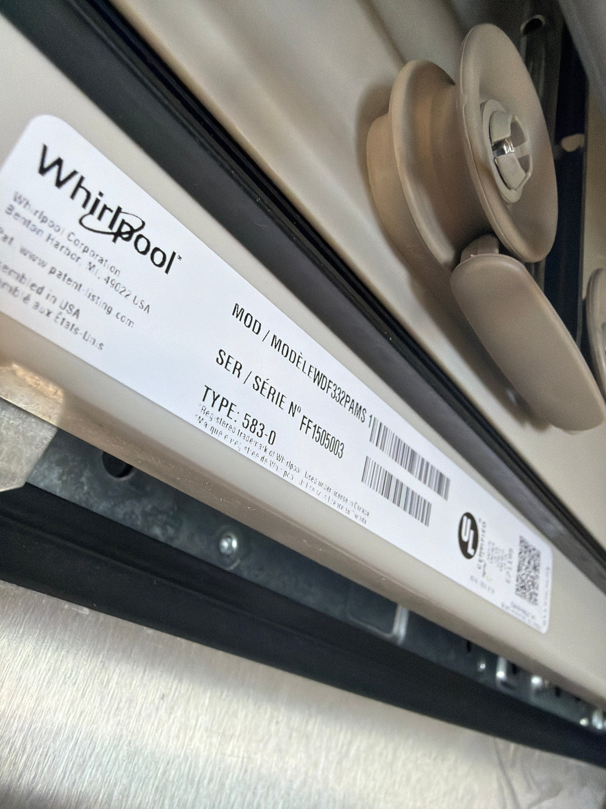 T10ID10 – WDF332PAMS Front Control Dishwasher – Whirlpool