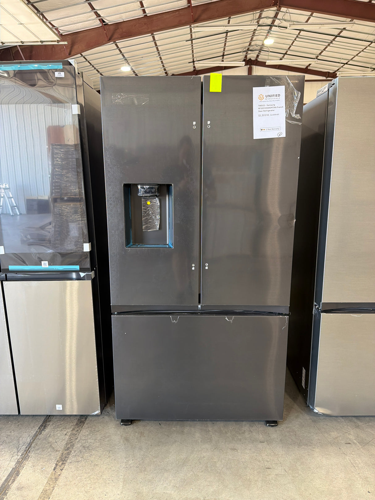 T8ID23 - Samsung RF32CG5400MTAA French Door Refrigerator