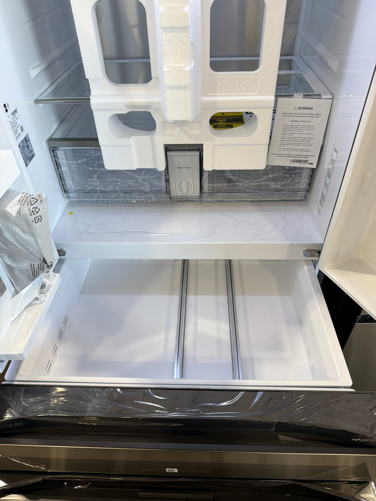 T8ID27 - Samsung RF70F29MERAA Counter Depth French Door Refrigerator