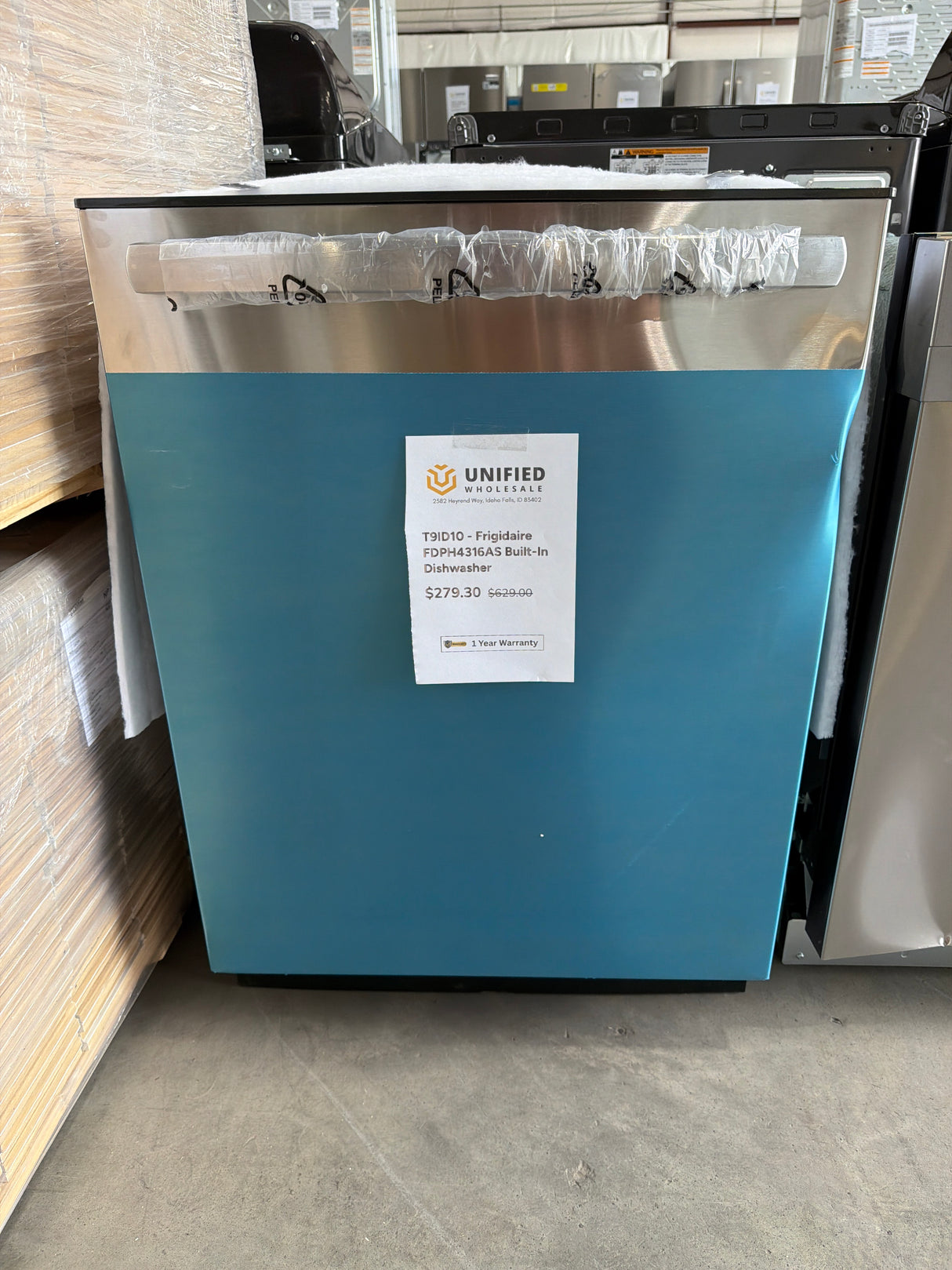T9ID10 - Frigidaire FDPH4316AS Built-In Dishwasher