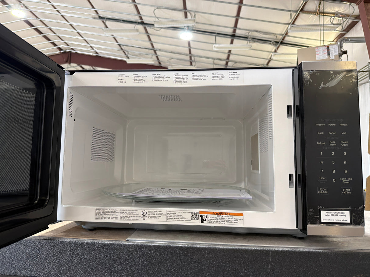T7ID52 KitchenAid UMCS5022SZ 2.2 cu. ft. Sensor Cooking Microwave