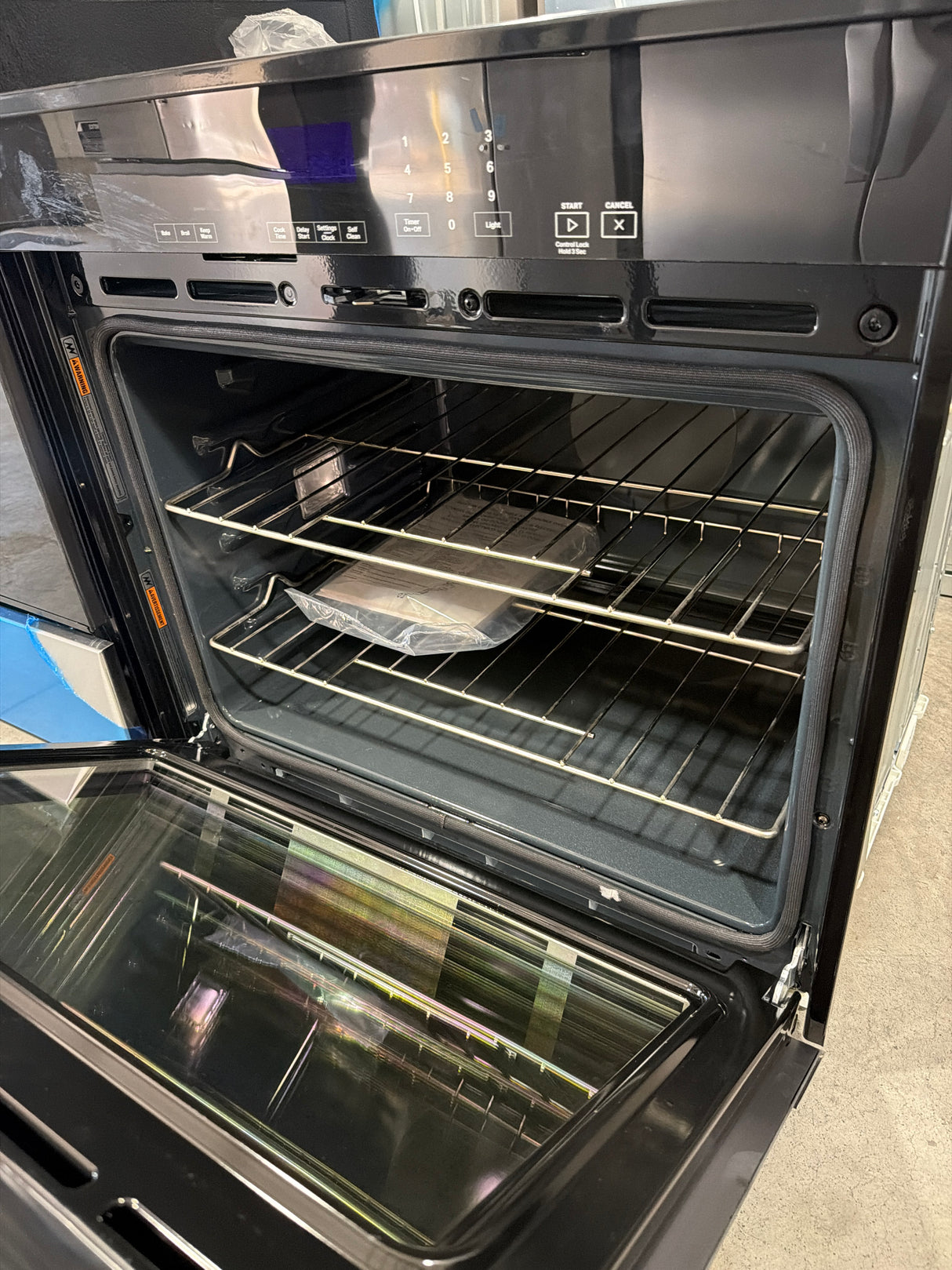 T10ID54 – WOES3030LS 30" Single Electric Wall Oven – Whirlpool