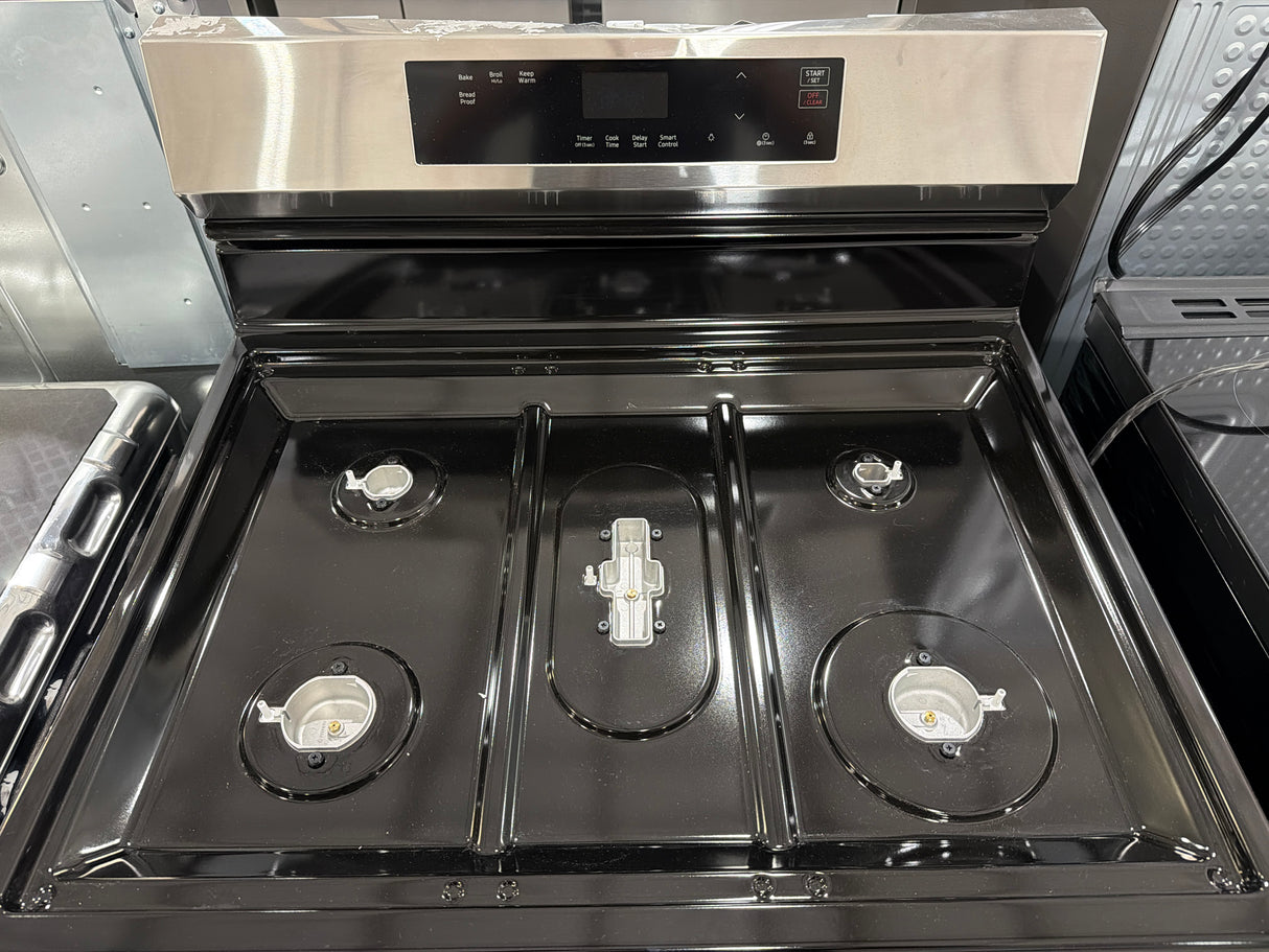 T11ID14 Samsung 6.0 cu ft Smart Gas Range with Air Fry NX60A6111SS –