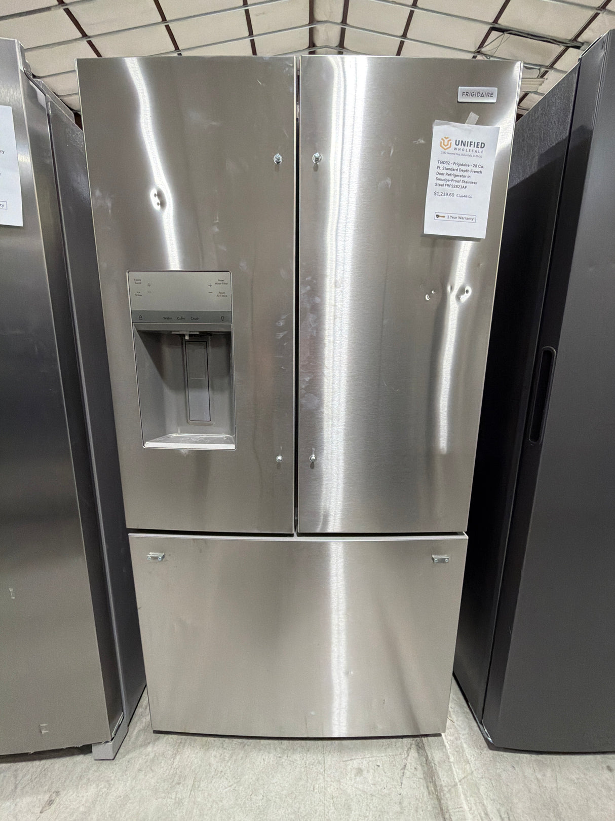 T6ID32 - Frigidaire - 28 Cu. Ft. Standard Depth French Door Refrigerator in Smudge-Proof Stainless Steel FRFS2823AF