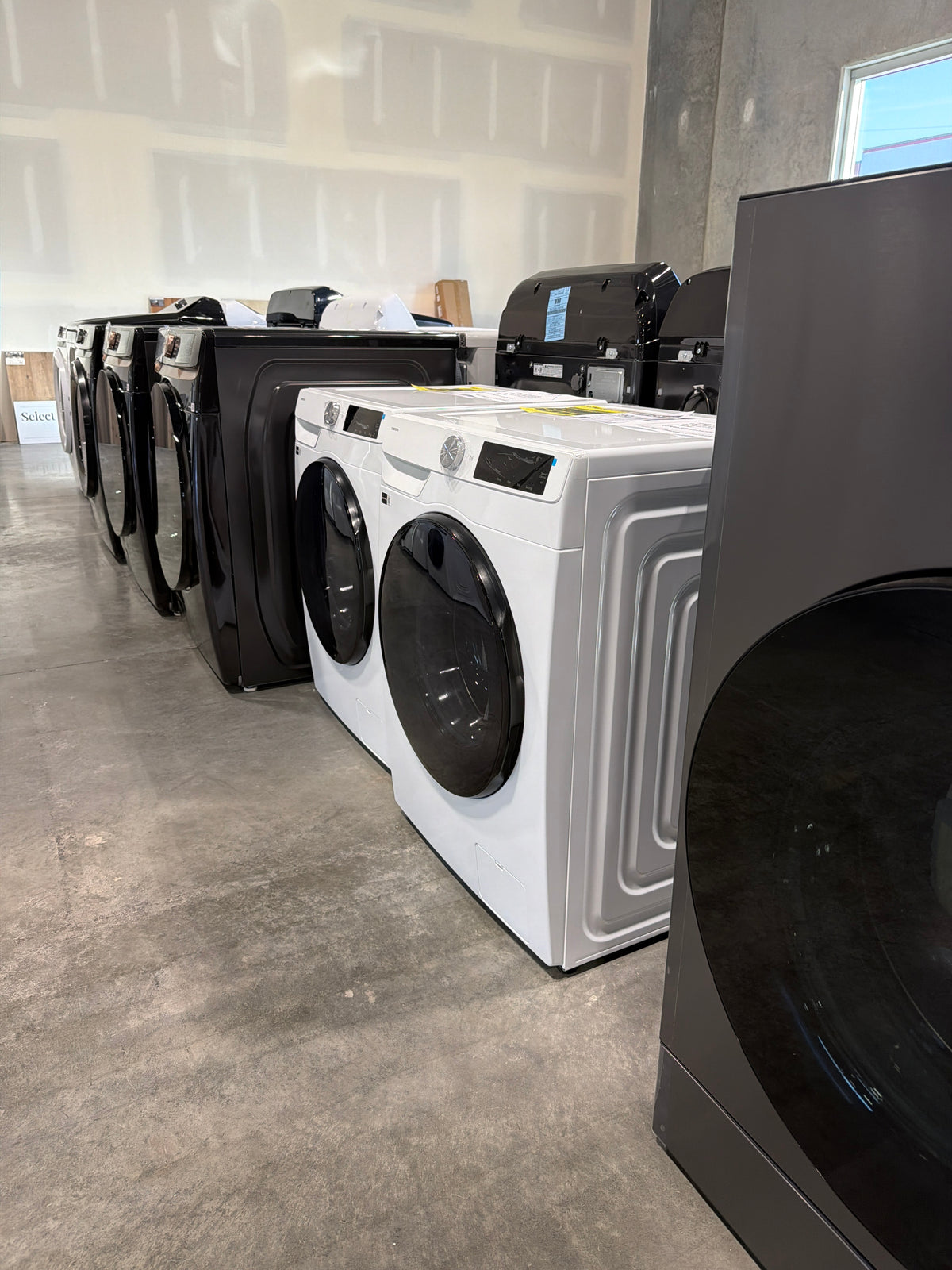 Samsung 2.5 cu ft Compact Front Load Washer WW25FG6B34BEA2 – T2NP40