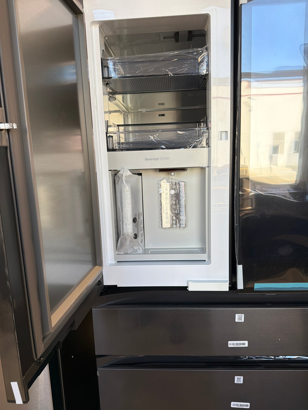 Samsung 29 cu ft French Door Refrigerator RF90F29AECEAA – T2NP32