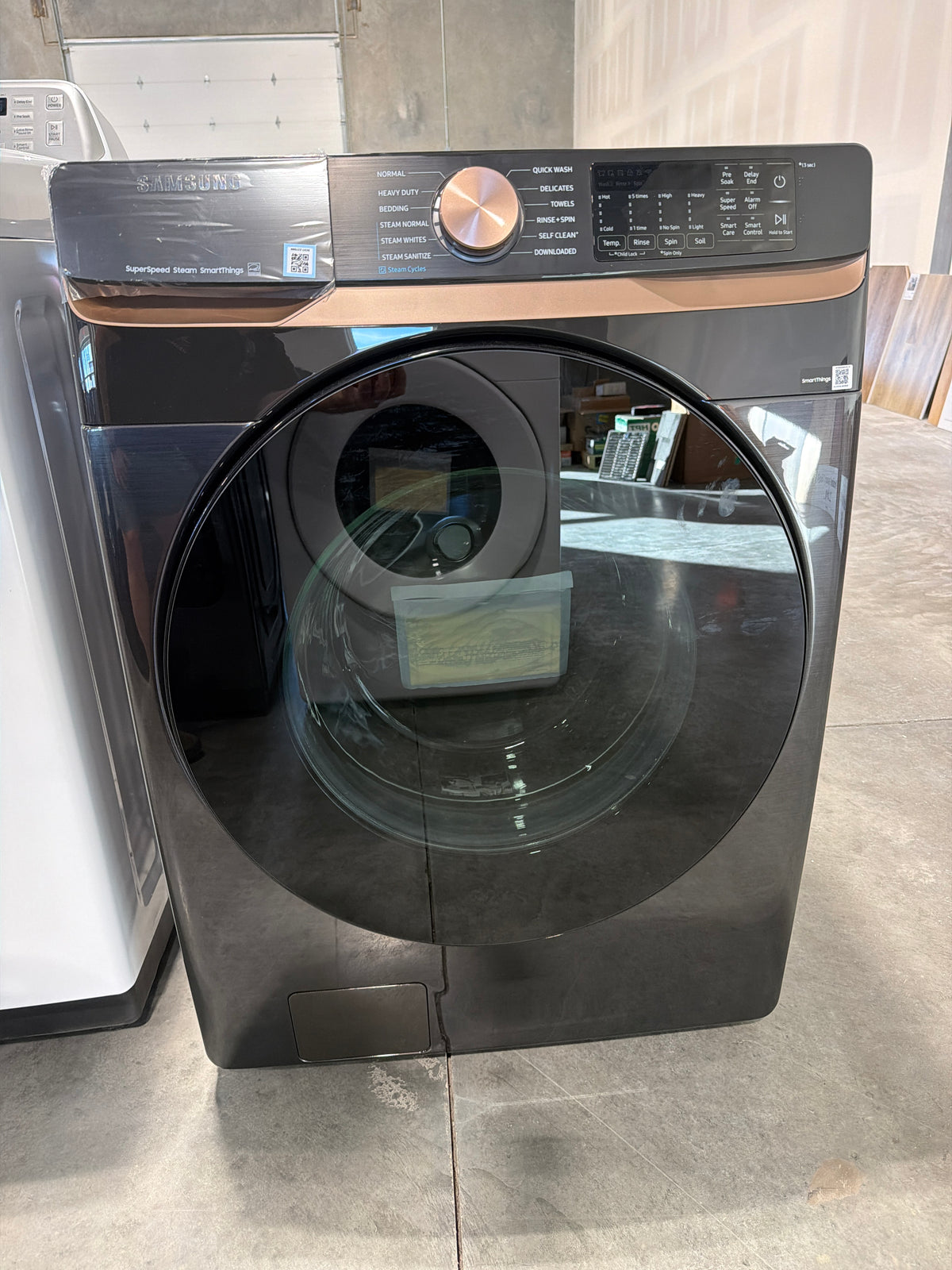 Samsung 5.0 cu ft Smart Front Load Washer WF50BG8300AVUS – T2NP38