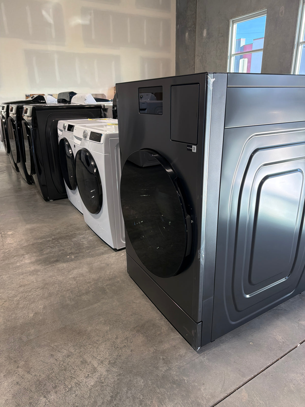 Samsung 5.3 cu ft Bespoke AI Ventless All-in-One Washer & Dryer WD53DBA900HZA1 – T2NP34