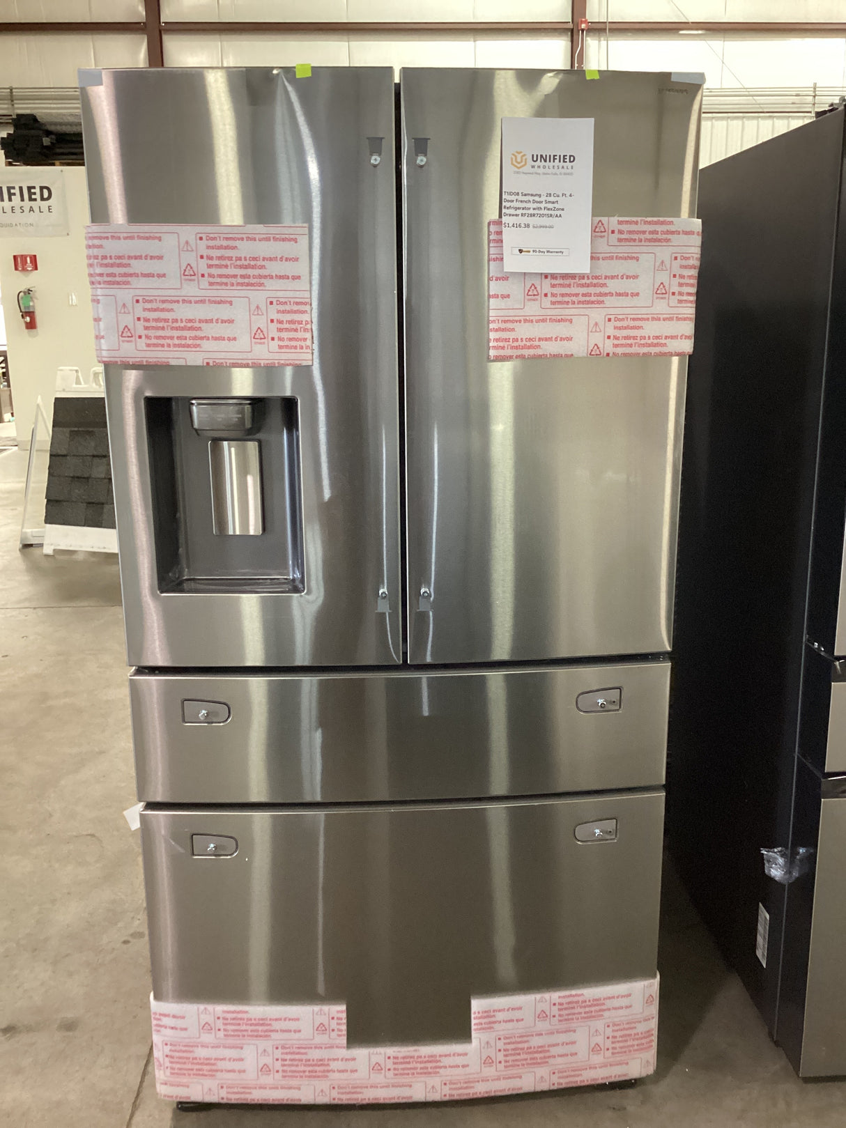 T1ID08 Samsung - 28 Cu. Ft. 4-Door French Door Smart Refrigerator with FlexZone Drawer RF28R7201SR/AA