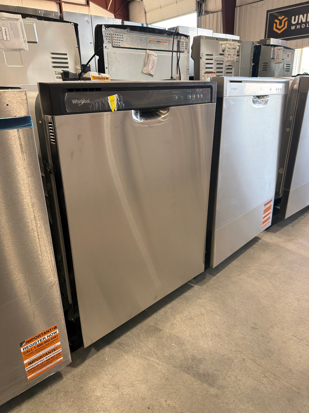 T10ID10 – WDF332PAMS Front Control Dishwasher – Whirlpool