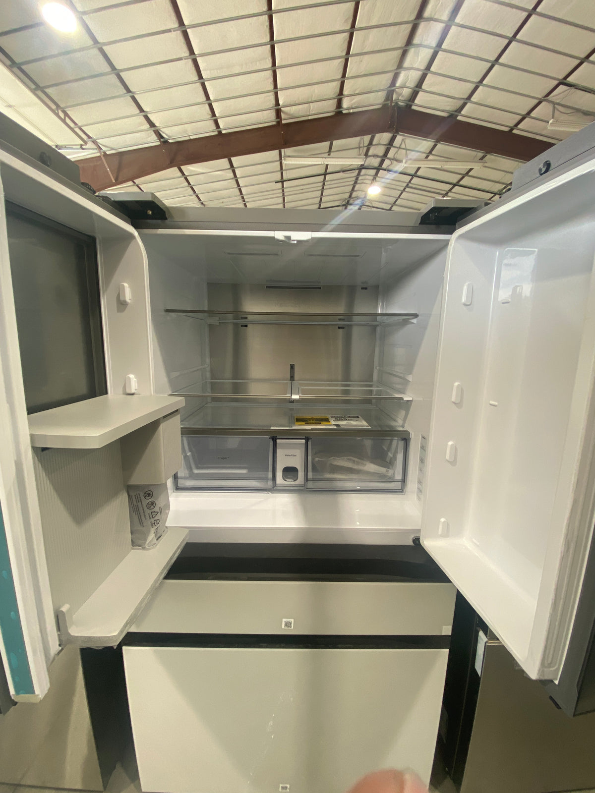 T13ID03 – RF29BB860012AA 29 Cu. Ft. 4-Door French Door Refrigerator – Samsung