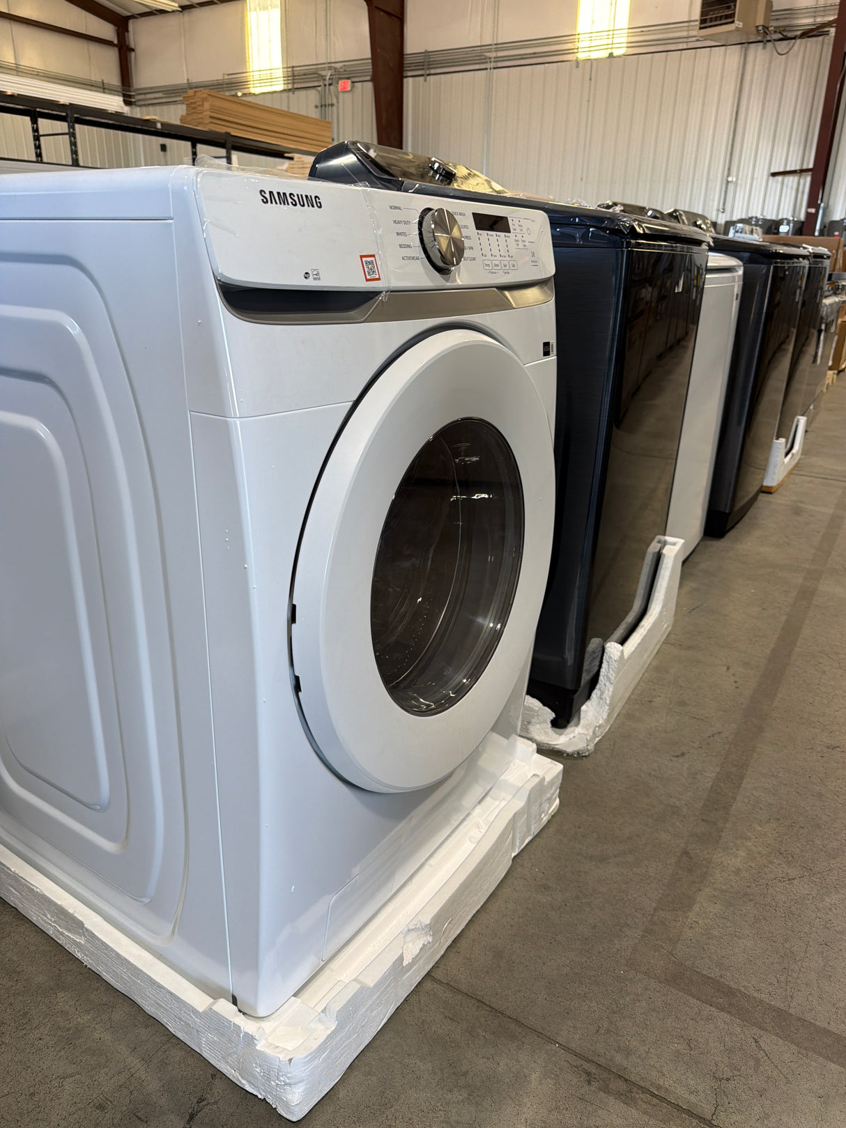 T8ID49 - Samsung WF45T6000AW/A5 Front Load Washer