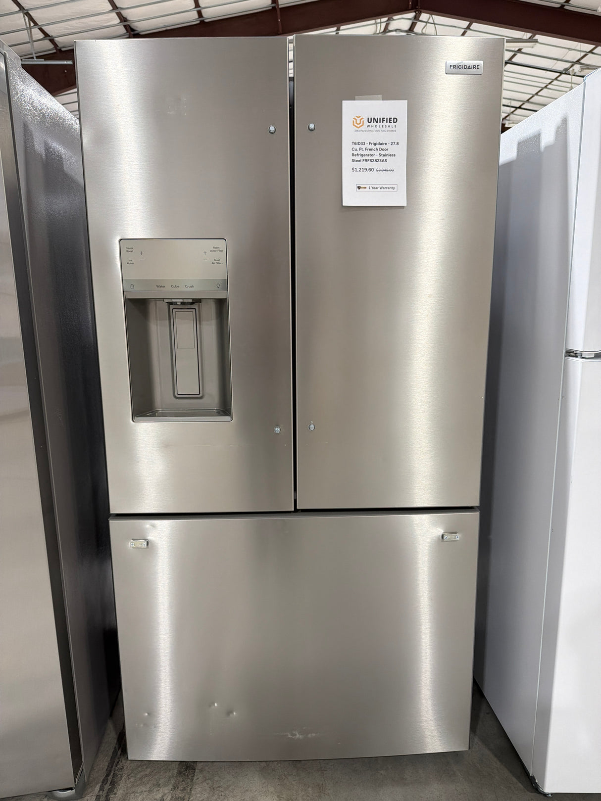 T6ID33 - Frigidaire - 27.8 Cu. Ft. French Door Refrigerator - Stainless Steel FRFS2823AS