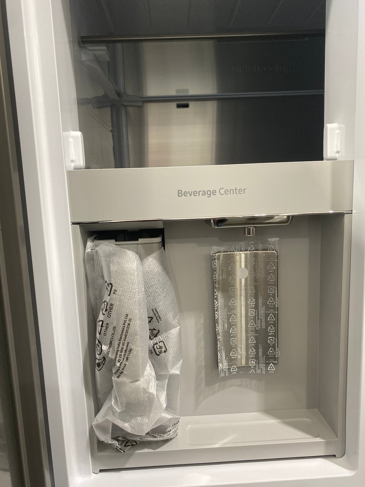 T13ID03 – RF29BB860012AA 29 Cu. Ft. 4-Door French Door Refrigerator – Samsung