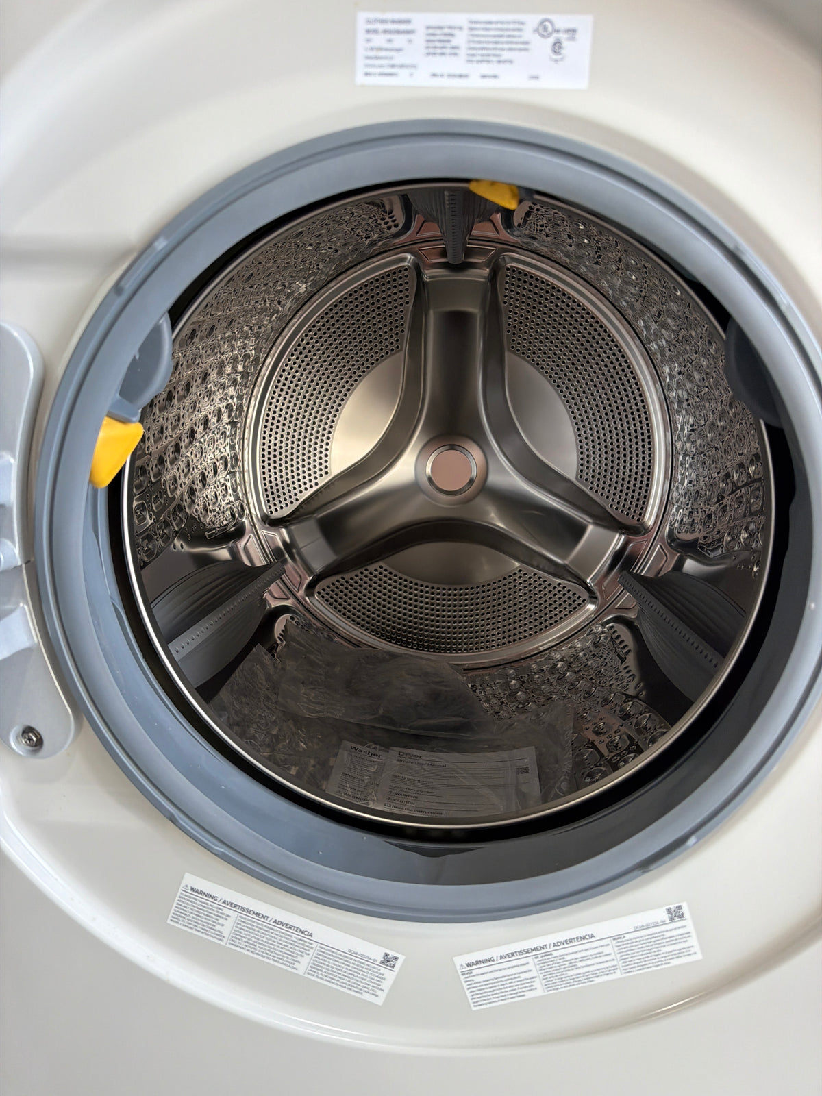 T13ID48 – WD53DBA900HYA1 5.3 Cu. Ft. Bespoke AI All-in-One Washer & Dryer – Samsung