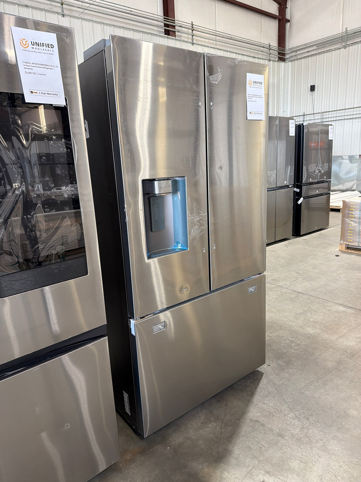 T13ID14 – RF70H25GERAA 23.5 Cu. Ft. Counter-Depth French Door Refrigerator – Samsung