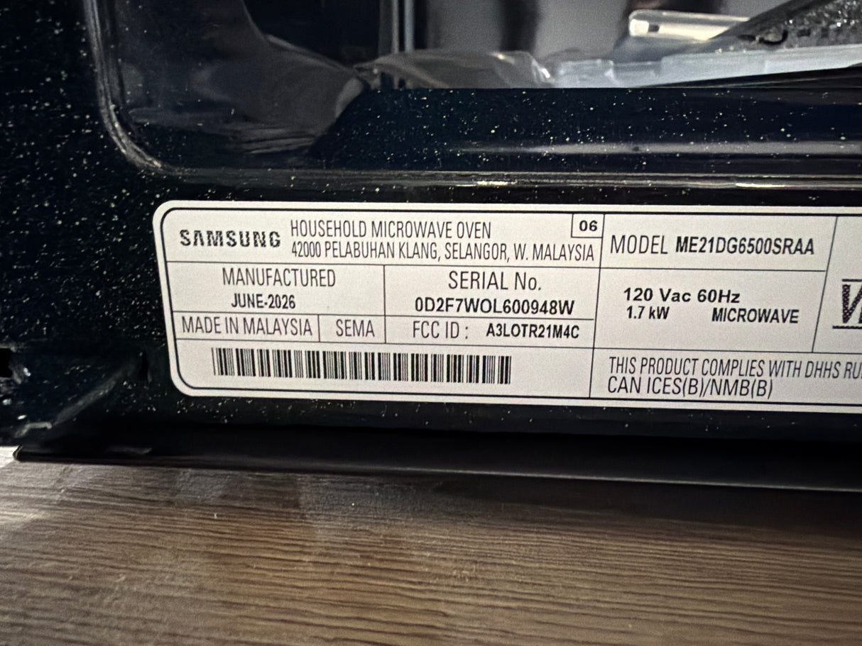 T12ID23 - Samsung ME21DG6500SRAA 2.1 cu. ft. Over-the-Range Microwave