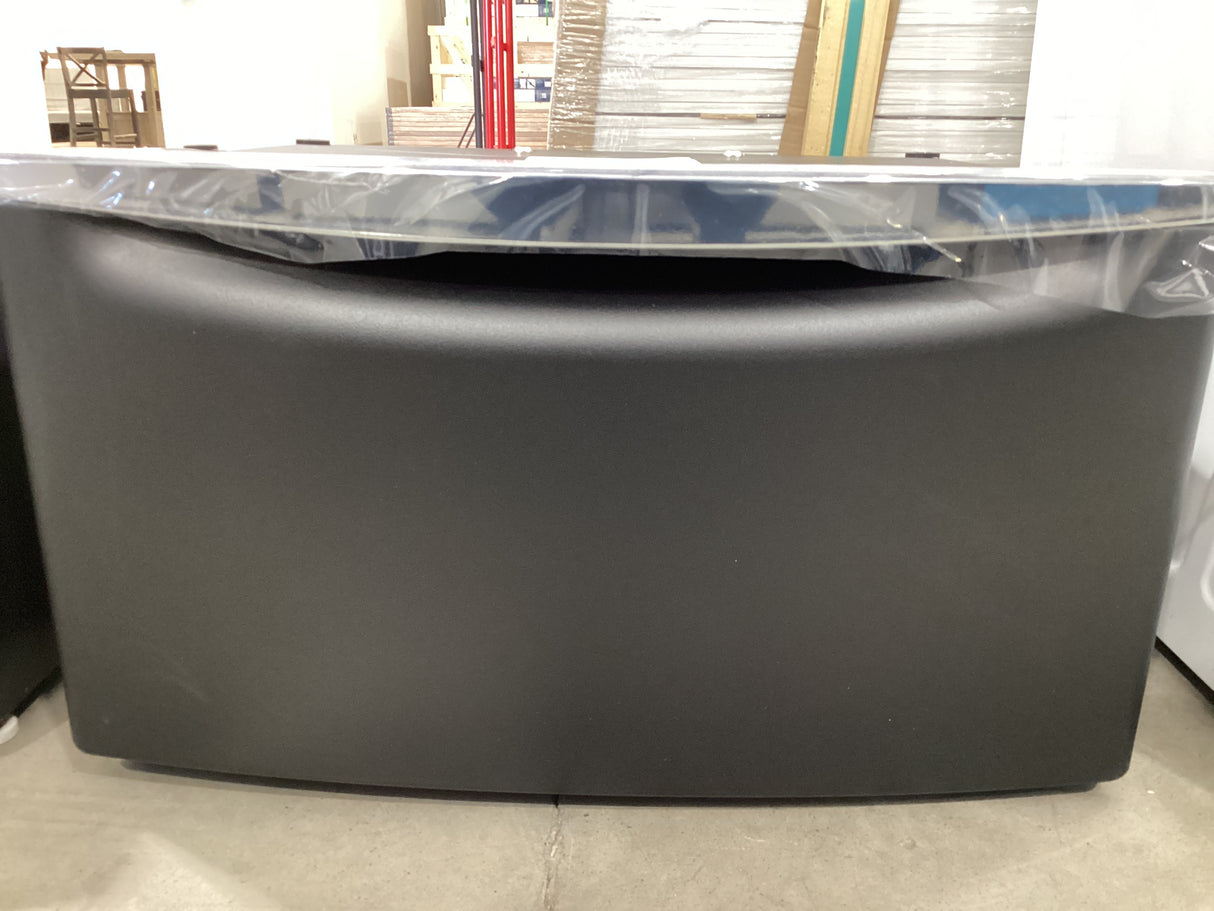 T7ID41 Maytag XHPC155MBK 15" PEDESTAL