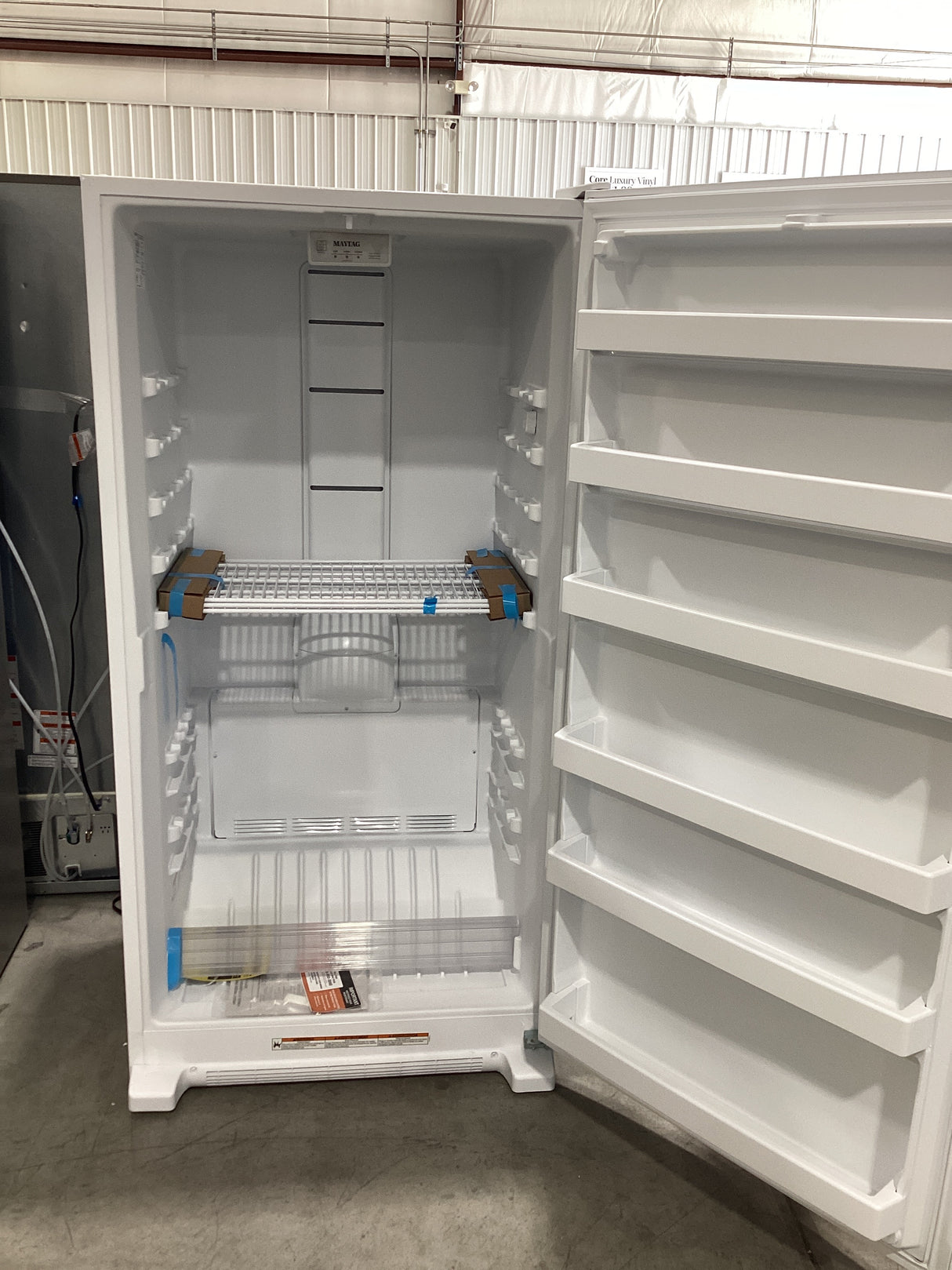 T7ID45 Maytag MZF34X20DW Freezer Upright