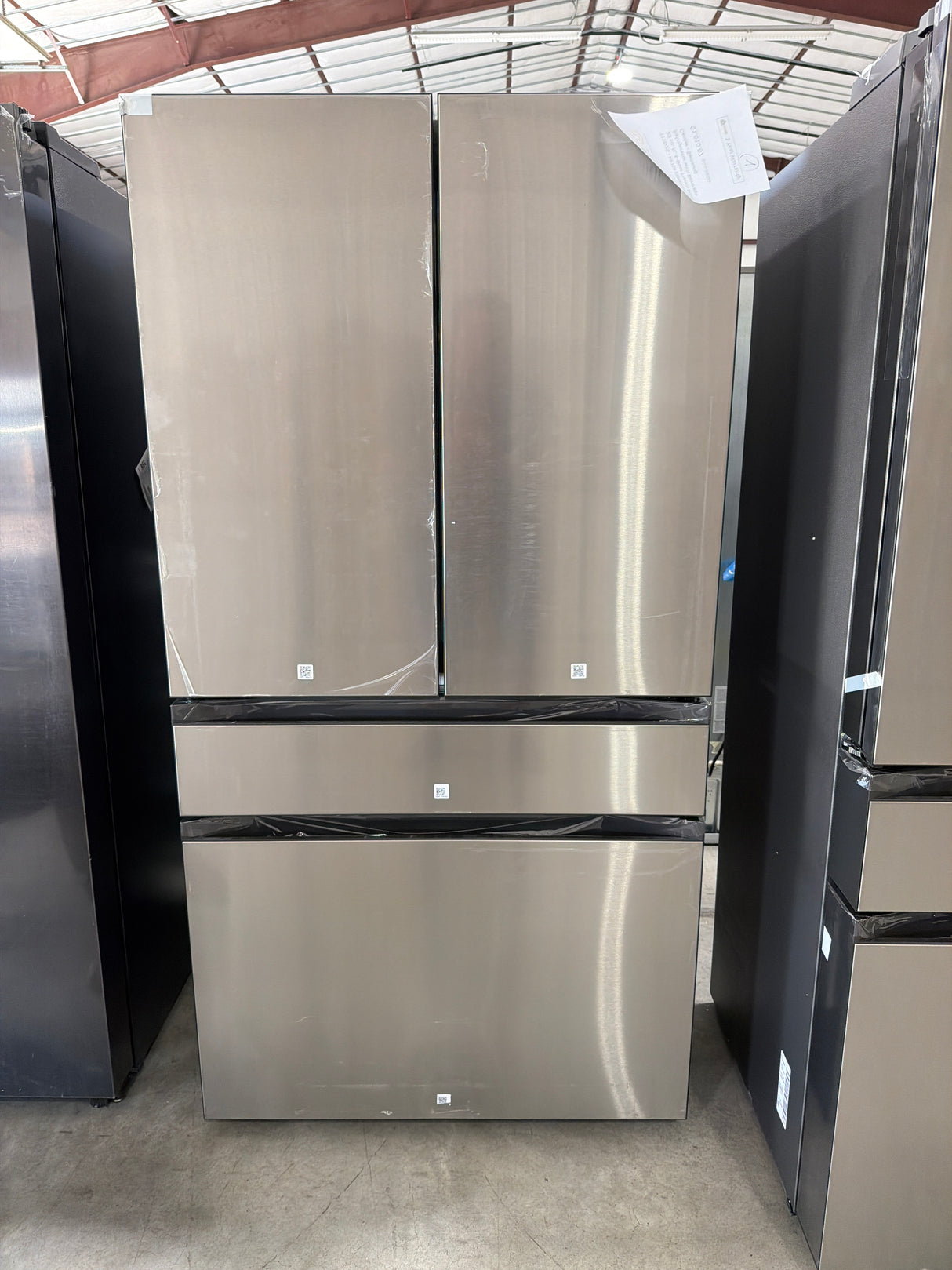 T11ID25 Samsung 29 cu ft 4-Door French Door Refrigerator with Beverage Center RF70F29MERAA –