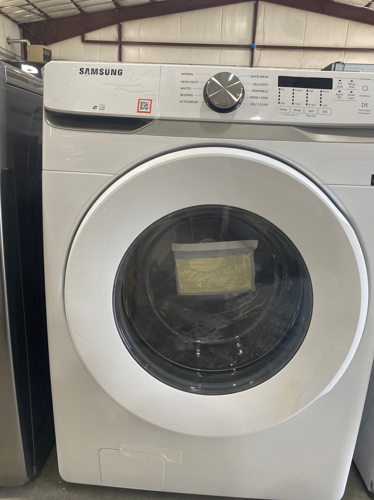 T11ID46 Samsung 4.5 cu ft Front Load Washer WF45T6000AW –