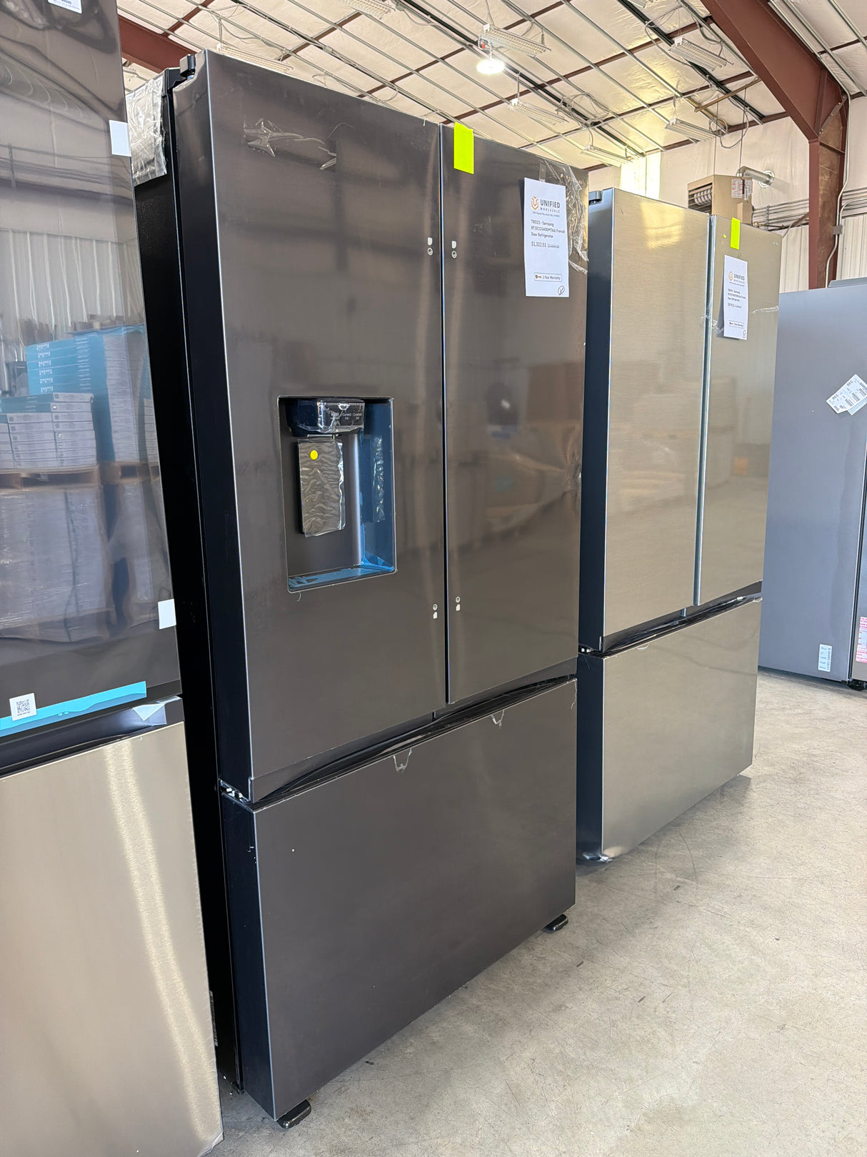 T8ID23 - Samsung RF32CG5400MTAA French Door Refrigerator