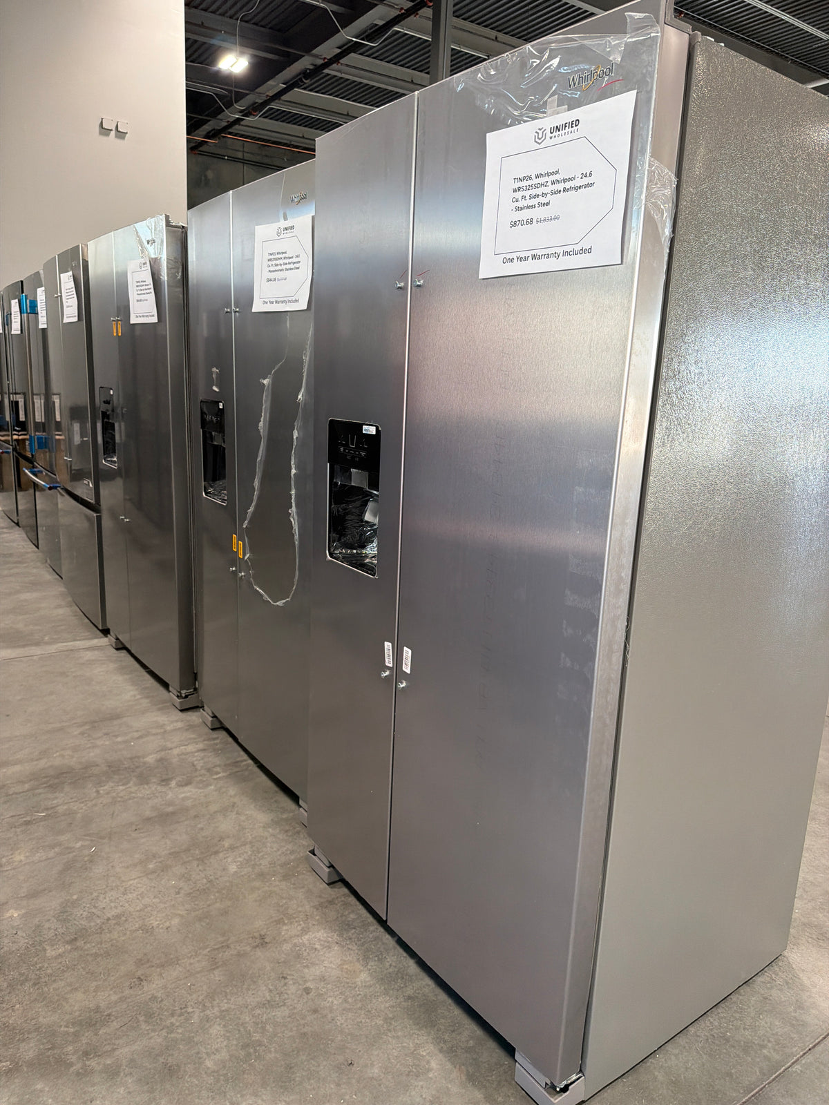 Whirlpool 24.6 cu ft Side-by-Side Refrigerator WRS325SDHZ - scratch and dent, Nampa ID (photo 2)