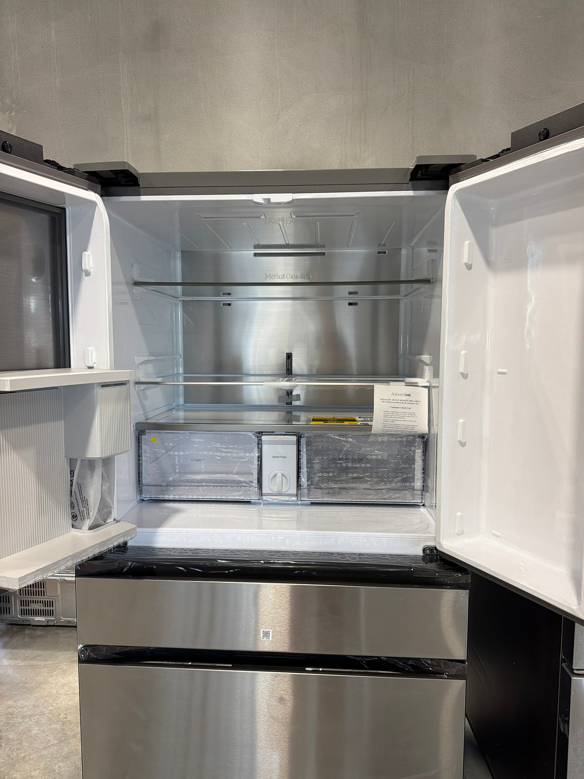 Samsung 29 cu ft Bespoke French Door Refrigerator RF29BB8600QLAA – T2NP28