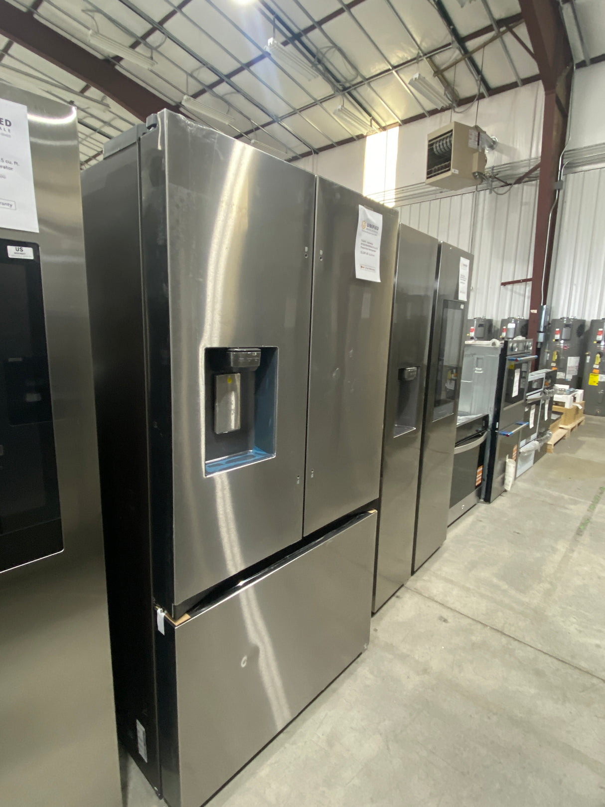 T12ID19 - Samsung RF32CG5B30SRAA 31 cu. ft. French Door Refrigerator