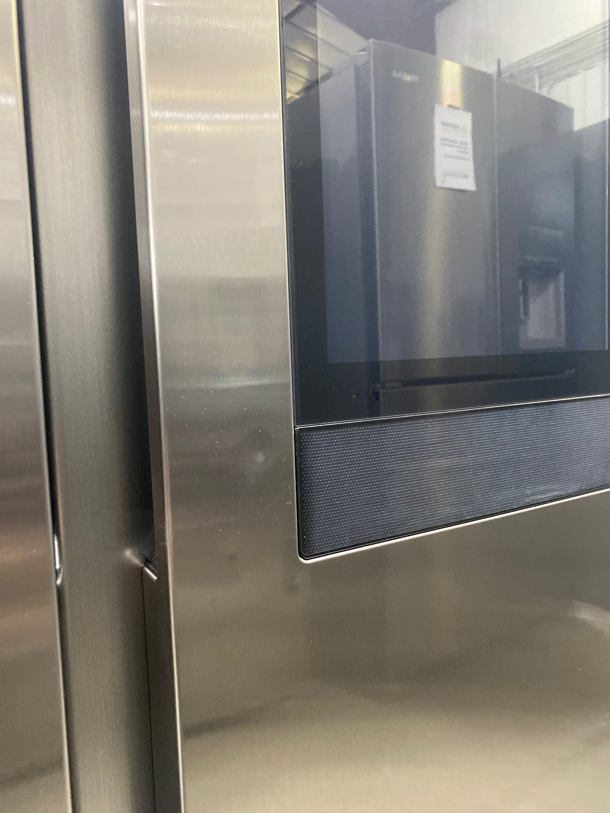 T12ID06 - Samsung RS22T5561SR/AA 21.5 cu. ft. Side-by-Side Refrigerator