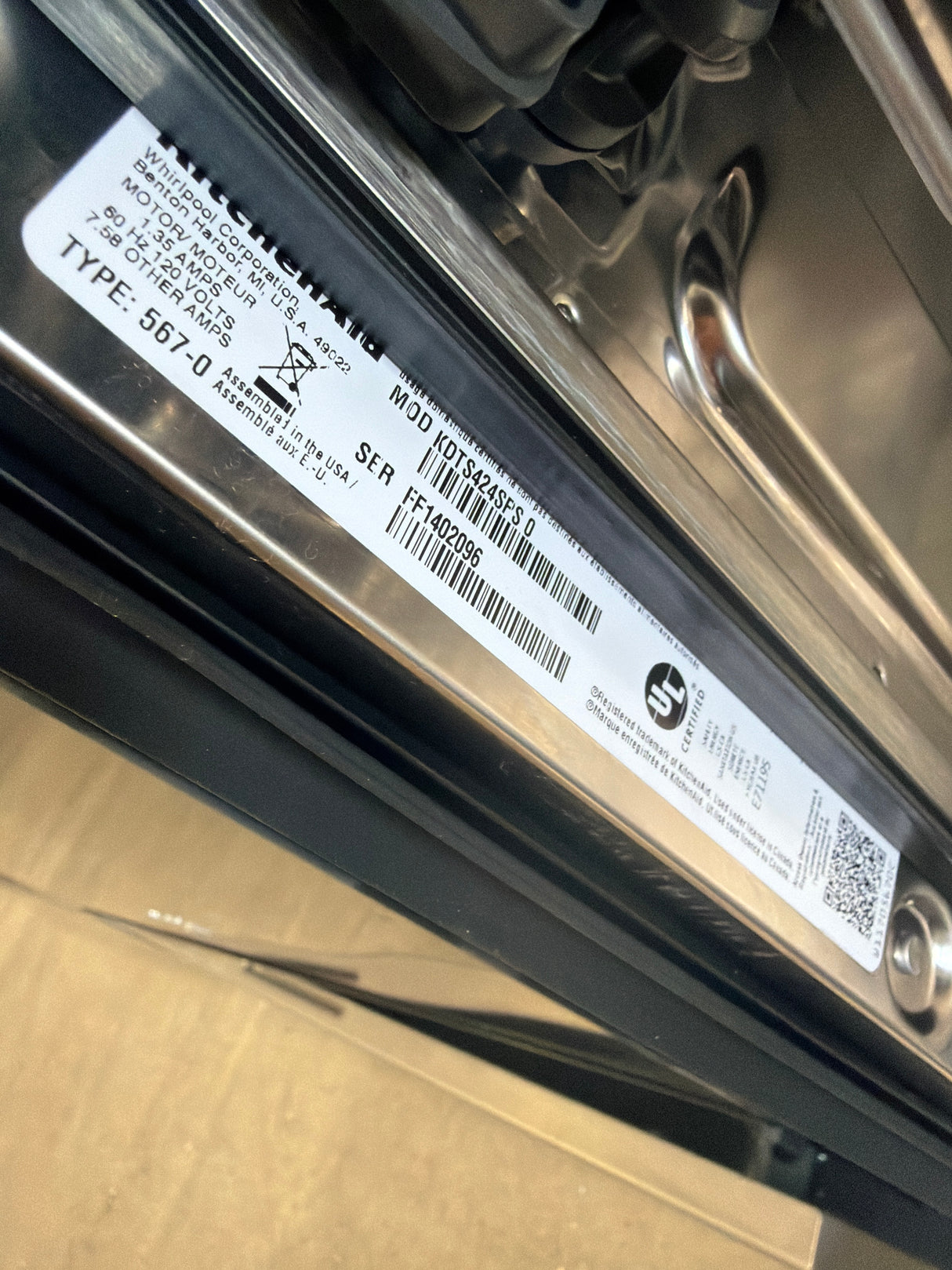 T10ID05 – KDTS424SPS Top Control Dishwasher – KitchenAid
