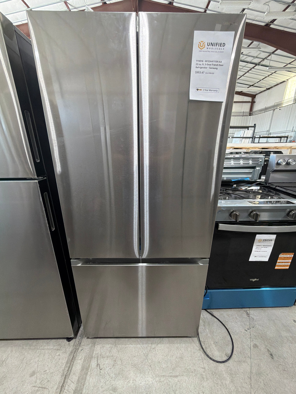 T11ID16 Samsung 22 cu ft 3-Door French Door Refrigerator RF22A4111SR –
