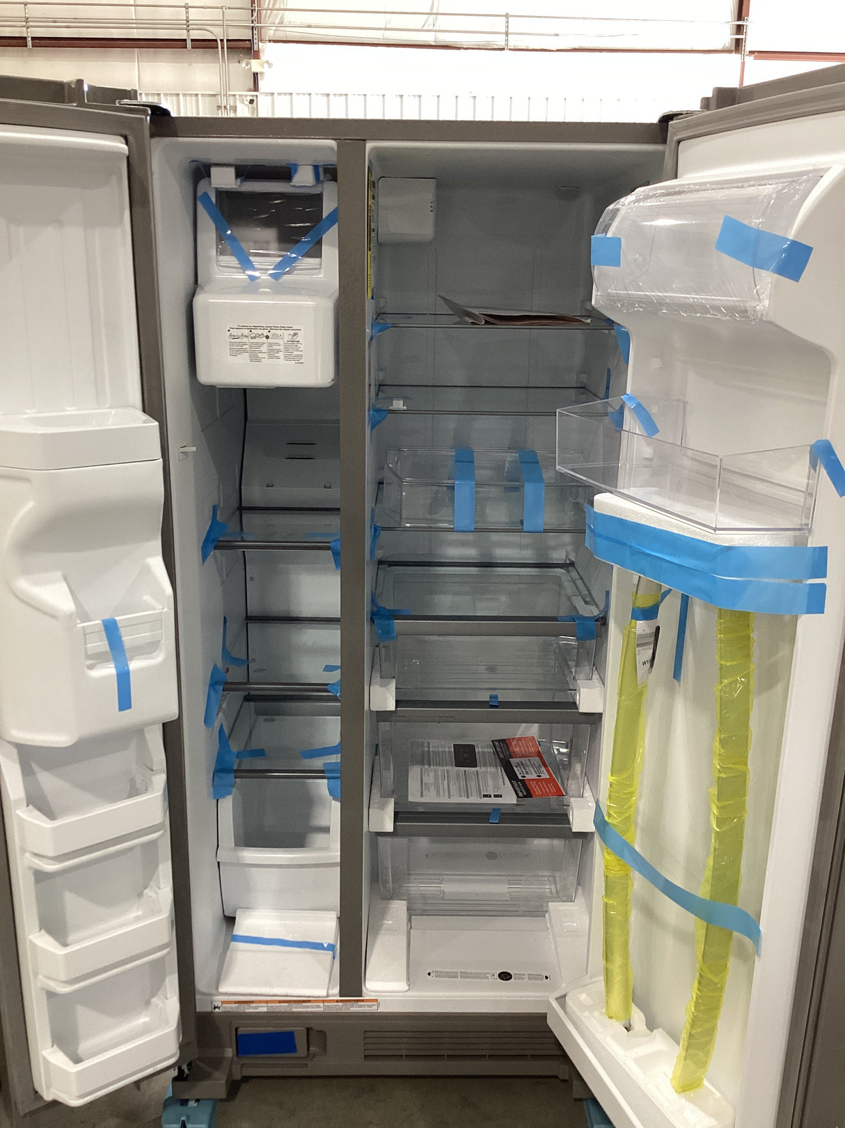 T7ID09 Whirlpool WRS321SDHZ Refrigerator Side-by-Side Stainless Steel