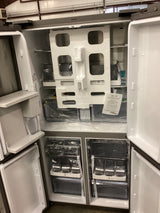 T1ID30  23 cu. ft. Smart Counter Depth 4-Door Flex™ refrigerator with Family Hub™ and Beverage Center in Stainless Steel RF23A9771SR/AA