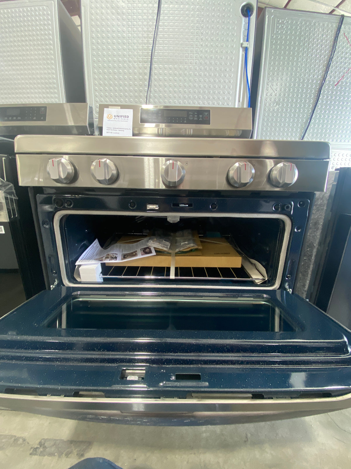 Samsung 6.0 cu ft Smart Gas Range with Flex Duo NX60A6751SS/AA – T13ID23
