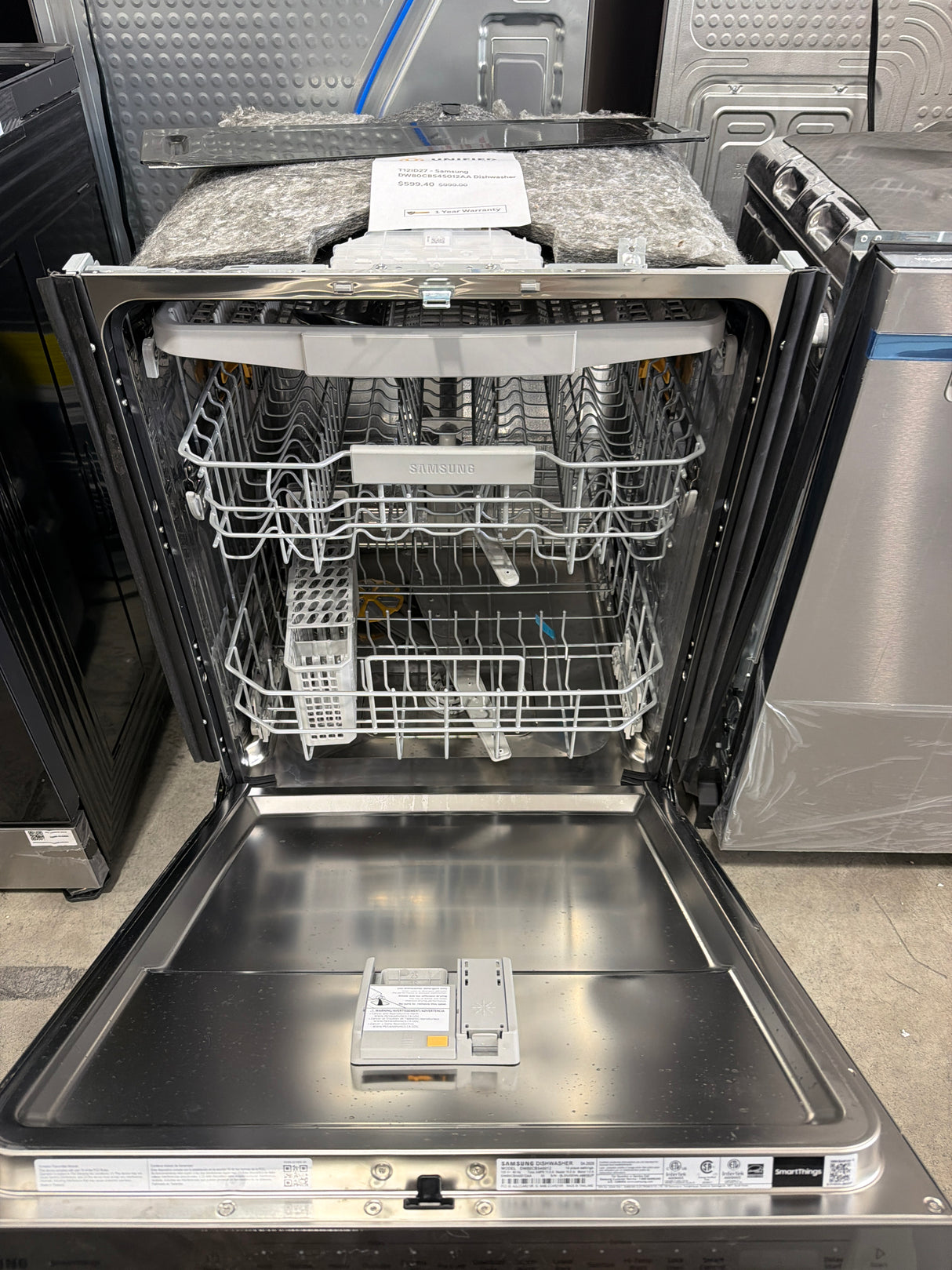 T12ID27 - Samsung DW80CB545012AA Dishwasher