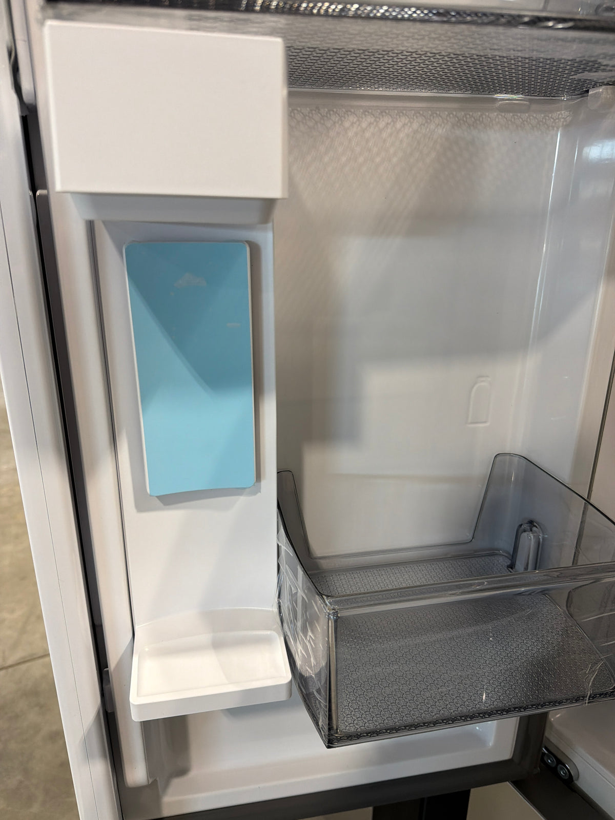 Samsung 30 cu ft French Door Refrigerator RF70H30KERAA – T2NP30