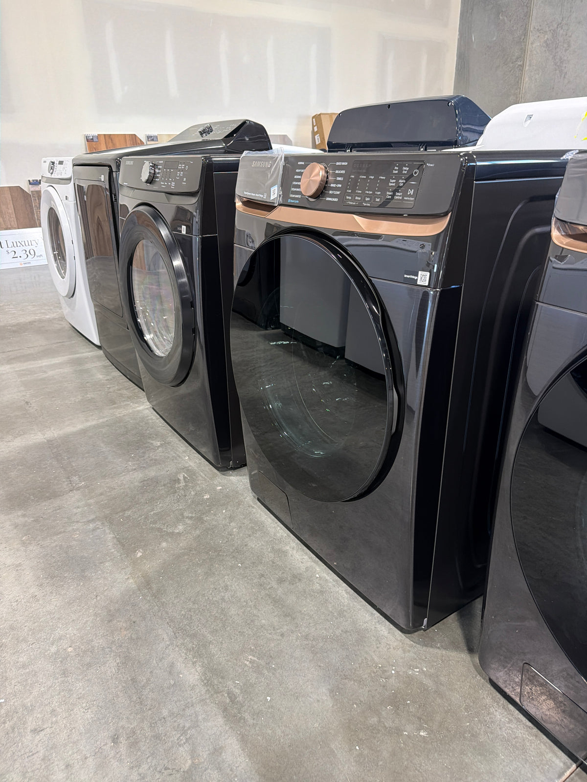 Samsung 5.0 cu ft Smart Front Load Washer WF50BG8300AVUS – T2NP36