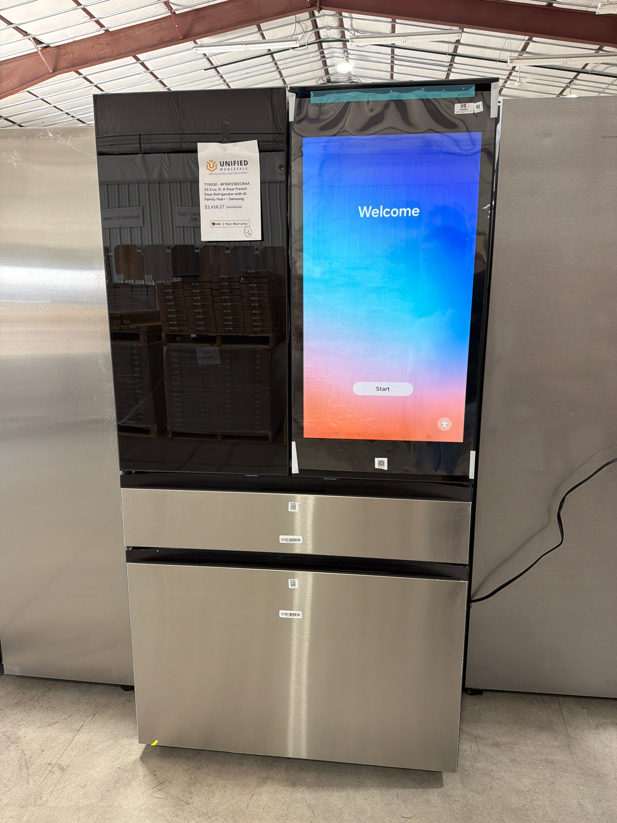 T11ID30 Samsung 22.5 cu ft 4-Door French Door Refrigerator with AI Family Hub+ RF90F23EECRAA –