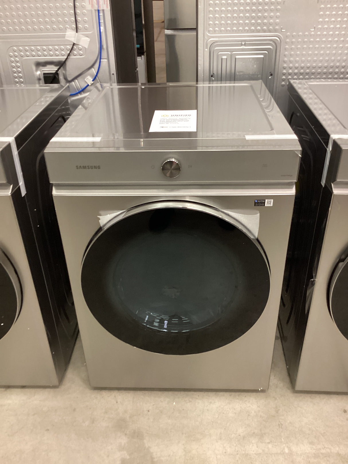 T3ID13 - Samsung - Bespoke 7.6 cu. ft. Ultra Capacity Electric Dryer with AI Optimal Dry and Super Speed Dry - Silver Steel DVE53BB8900TA3
