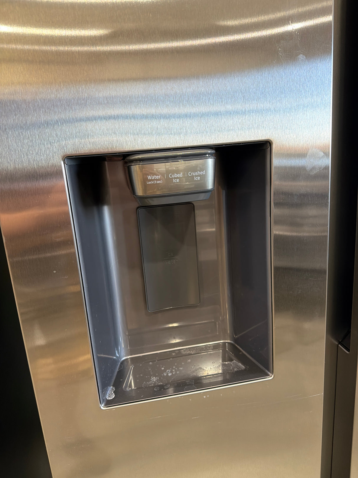 T8ID31 - Samsung RS22T5561SR/AA Side-by-Side Refrigerator
