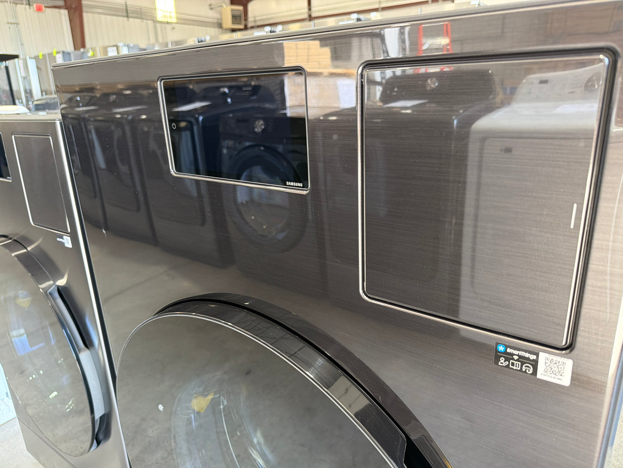 T8ID42 - Samsung WD90F53AVBUS All-in-One Washer Dryer Combo