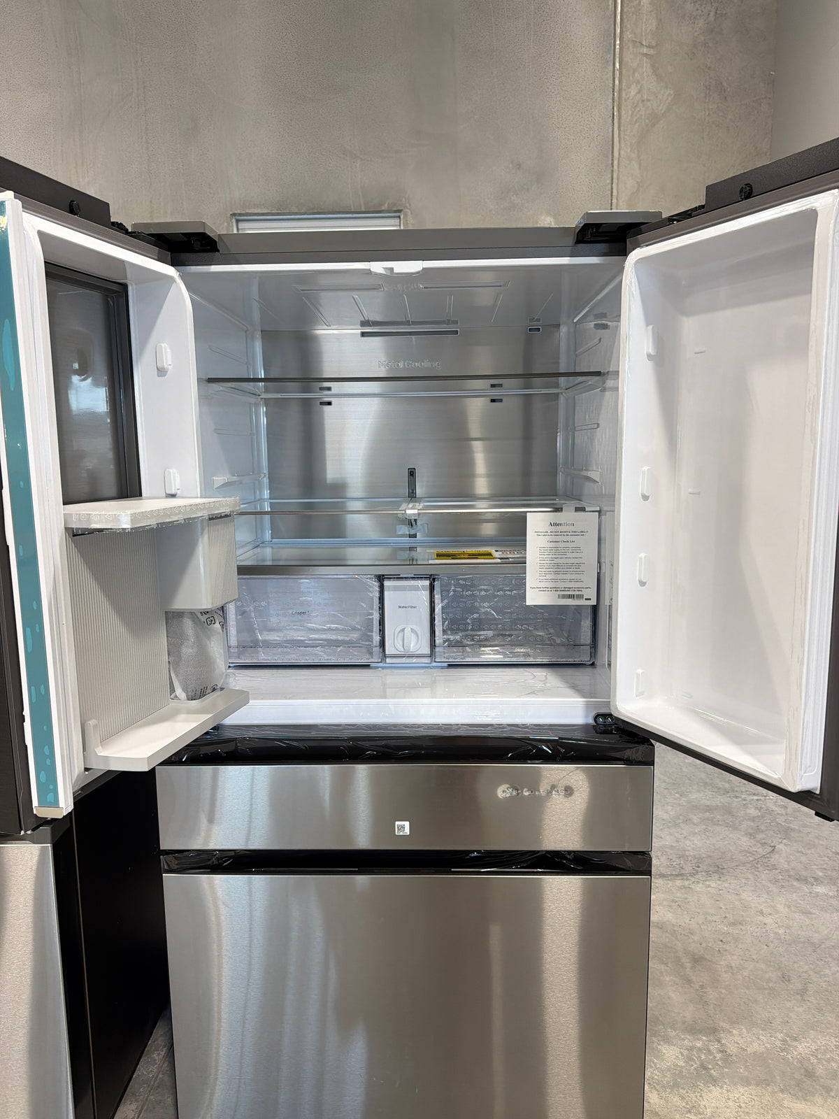 Samsung 29 cu ft Bespoke French Door Refrigerator RF29BB8600QLAA – T2NP27