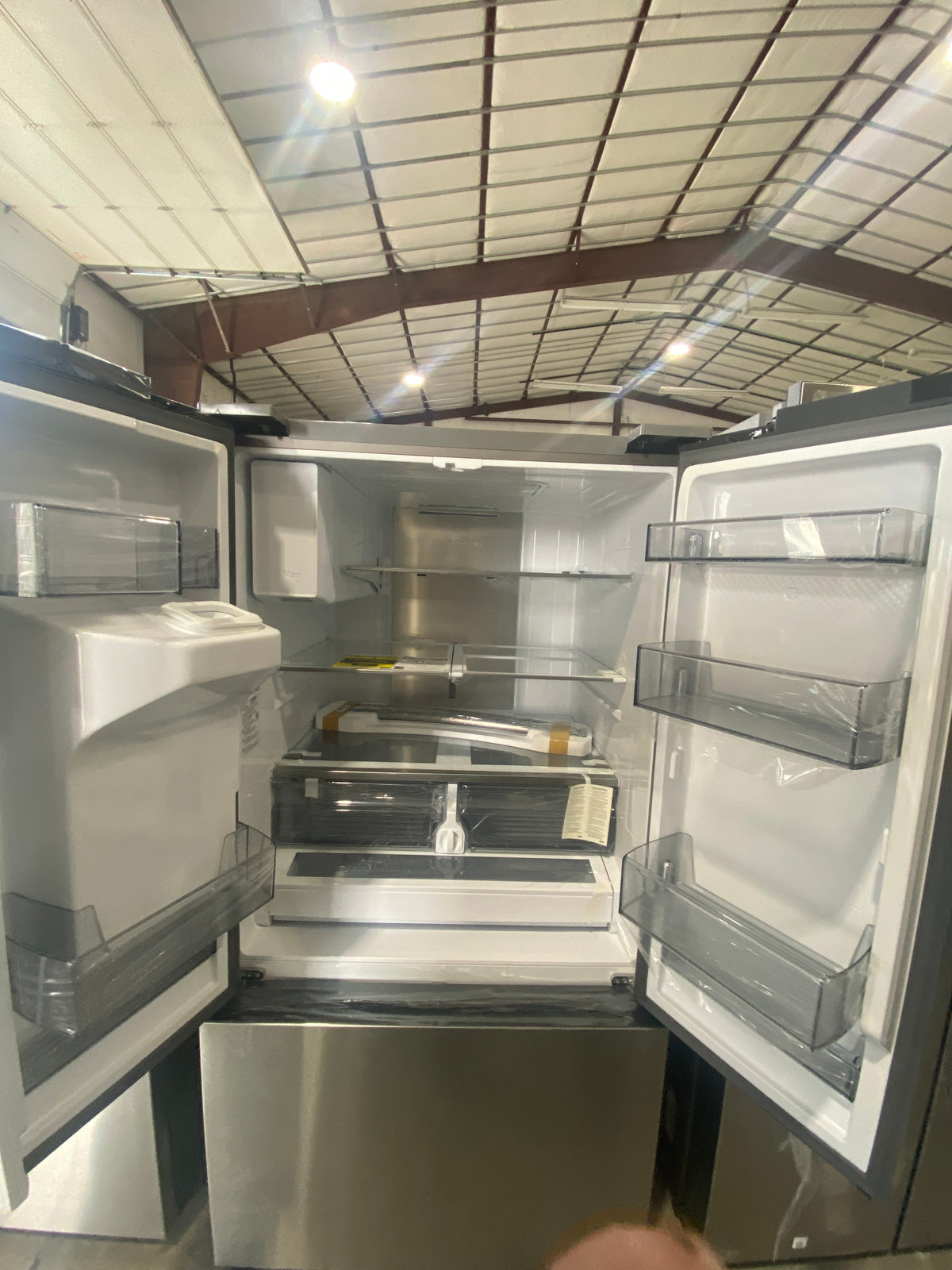 T13ID15 – RF32CG5900SRAA 32 Cu. Ft. 4-Door French Door Refrigerator – Samsung
