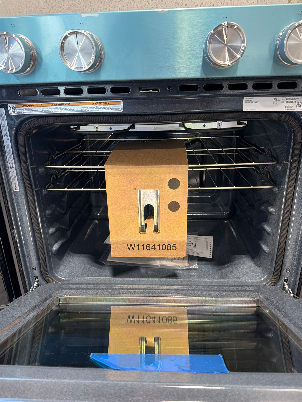 KitchenAid 30 in. 5-Element Slide-In Electric Range KSES330SPS - scratch and dent, Nampa ID (photo 4)