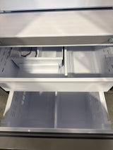 Samsung 25 cu ft French Door Refrigerator with Beverage Center RF25C5551SR/AA – T2NP26