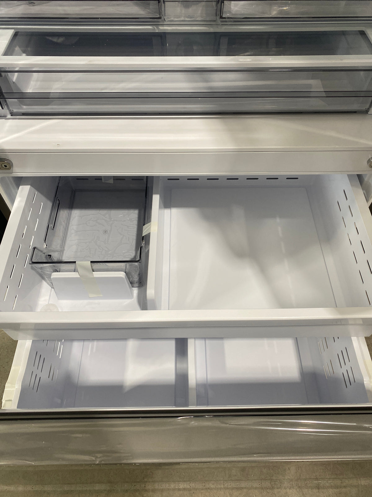 T13ID02 – RF70H30KERAA 29.5 Cu. Ft. French Door Refrigerator – Samsung