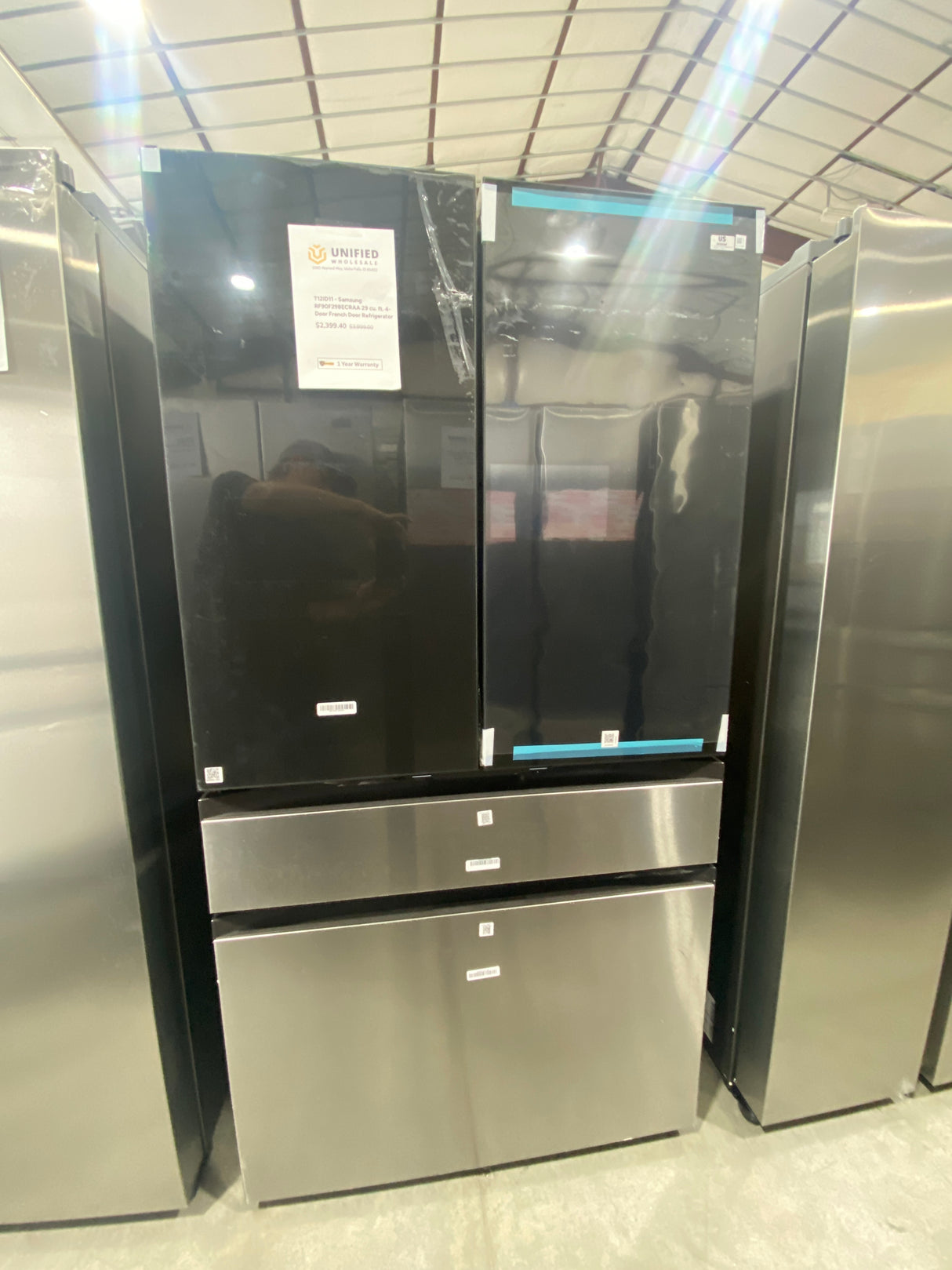 T12ID11 - Samsung RF90F29BECRAA 29 cu. ft. 4-Door French Door Refrigerator