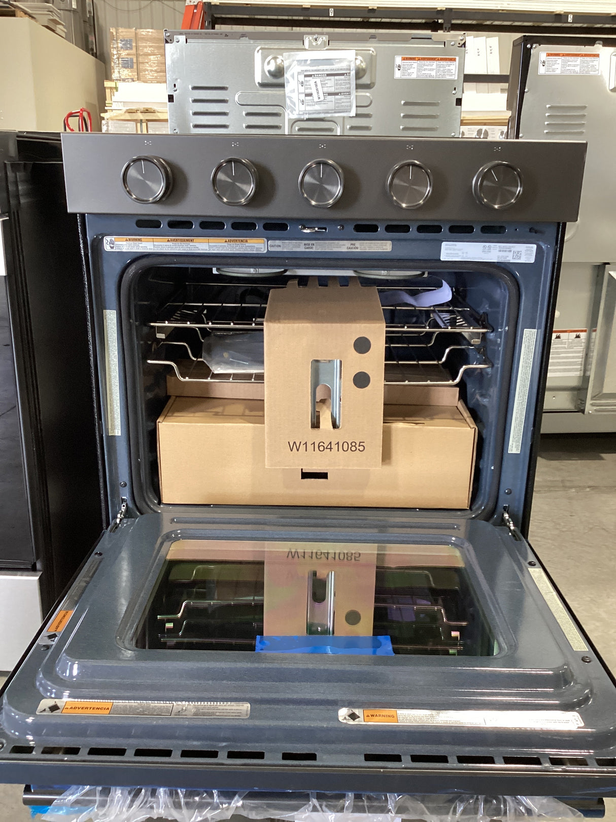 T7ID32 KSGS530SBE KitchenAid 5.0 Cu. Ft. Smart Slide-in Gas Range with Convection Cooking