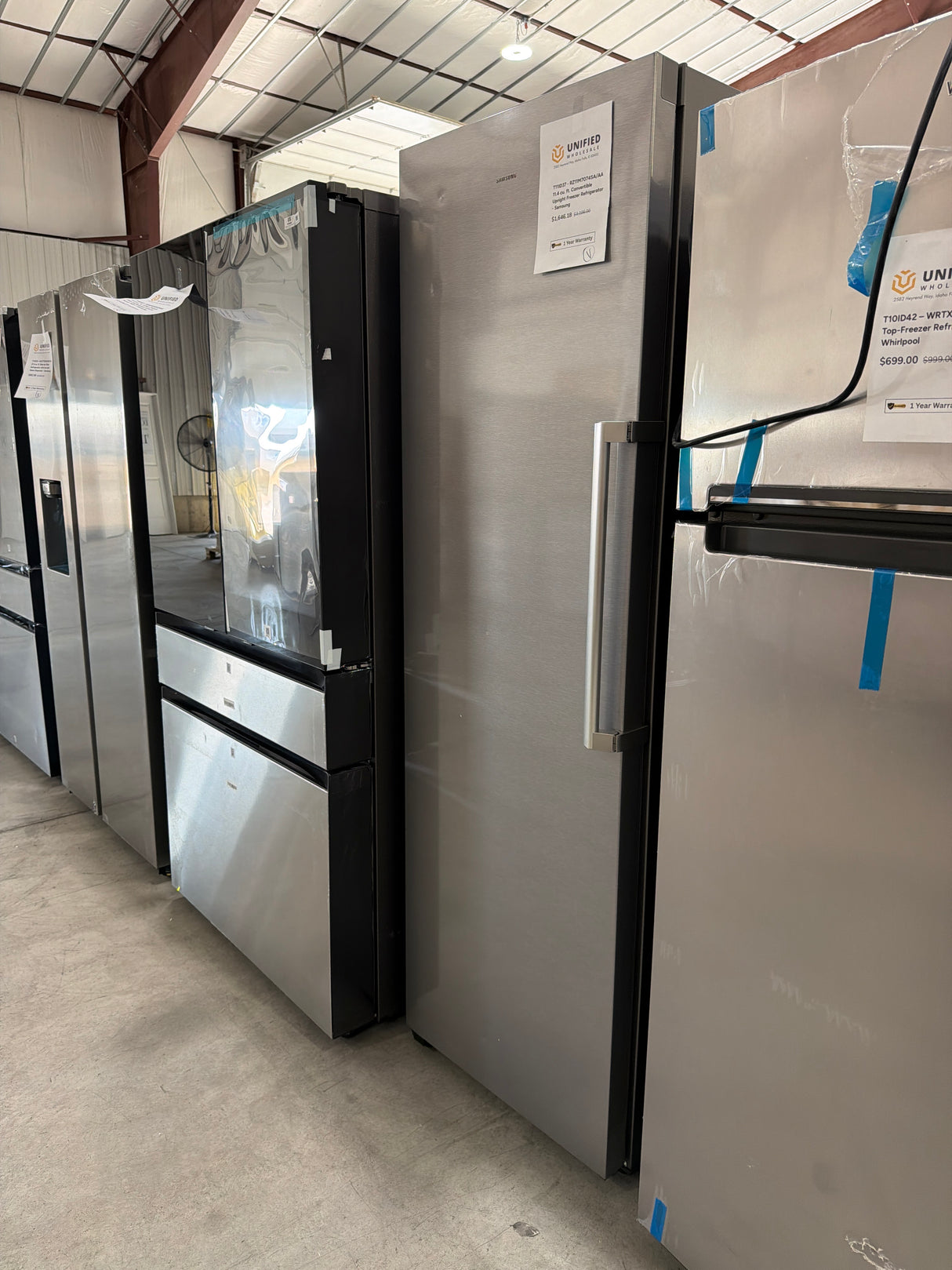 T11ID37 Samsung 11.4 cu ft Convertible Upright Freezer RZ11M7074SA